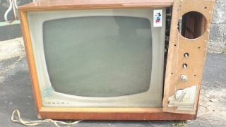 Къде остана телевизията?