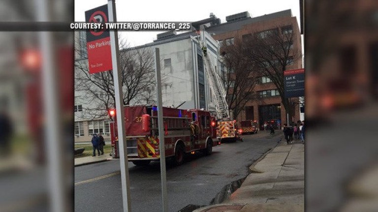Шестима ранени при пожар в Бостънския университет
