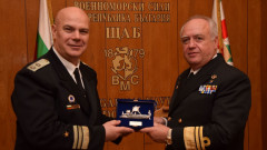 Командирът на ВМС обсъди с гръцкия си колега ситуацията в региона на Черно море