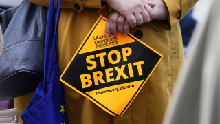 Проевропейските Либерални демократи ще спечелят парламентарните избори във Великобритания ако