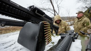 Съединените щати увеличават размера на военната помощ за Украйна Това