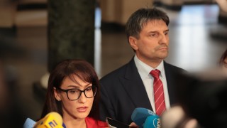 Жертвата е била наръгана с нож в областта на сърцето