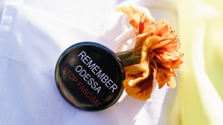 Един цивилен е загинал а други 18 души са били