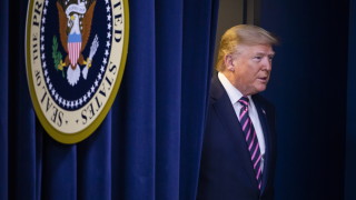 Демократите са отчаяни играят отчаяни игри Гласуването срещу президента Доналд