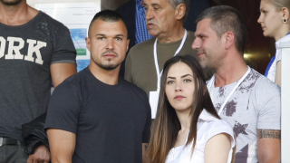 Валери Божинов е свободен агент но все така не успява