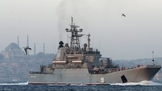 Турските военноморски сили прихванаха и ескортира израелски изследователски кораб извън