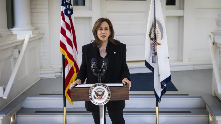 Харис и Байдън считат Тръмп за фашист