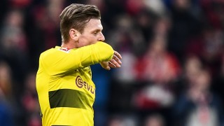 Защитникът на Борусия Дортмунд Лукаш Пишчек удължи договора си с