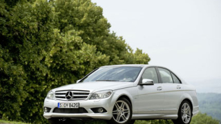 Премиера на Mercedes C250 CDI BlueEFFICIENCY в Париж