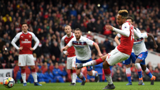 Арсенал победи Стоук Сити с 3 0 в мач от