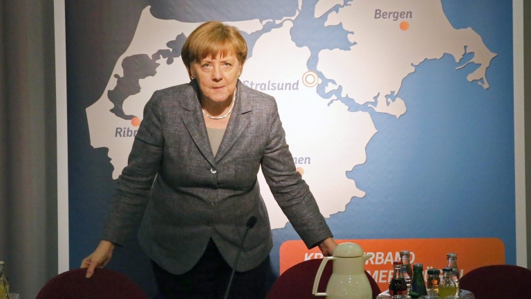Меркел дължи 9 500 евро партийна такса
