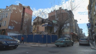 Срути се част от сграда в Шумен