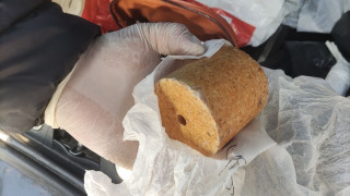 Двама души са задържани при мащабна полицейска спецоперация на територията