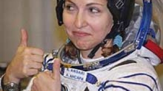 Първата жена космически турист излетя със "Союз ТМА-9" 