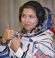 Първата жена космически турист излетя със "Союз ТМА-9" 