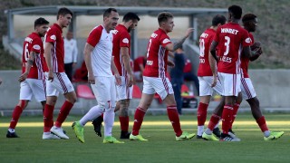 Изявите на над 10 играчи от 3 континента следи грандът