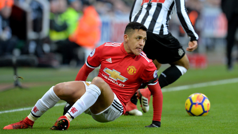 Джейми Карагър: За Манчестър Юнайтед Алексис Санчес е това, което Фернандо Торес беше за Челси