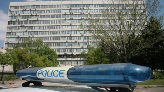 Съдят двама полицаи за грабеж в Пловдив