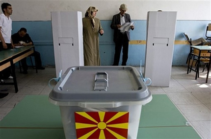 ВМРО-ДПМНЕ печели изборите в Македония