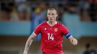 Още двама футболисти отпадат от плановете на националния селекционер Александър