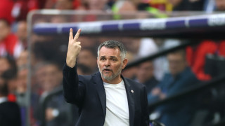 Селекционерът на Грузия Вили Саньол и неговият отбор все още