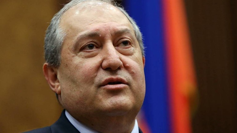 Арменският президент Армен Саркисян подписа указ за свикване на предсрочни