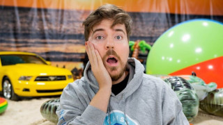 23 годишният ютюбър MrBeast има приходи от 54 милиона долара през