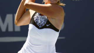 Шампионката Шарапова си замина от US Open