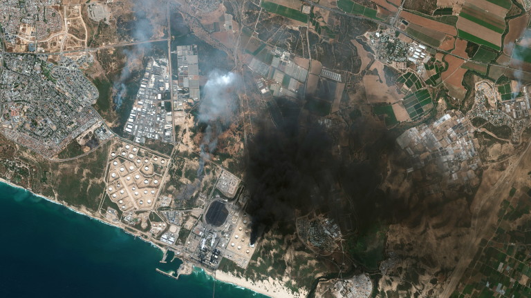 "Хамас" обяви атака срещу израелски химически завод близо до границата с Газа