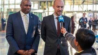 Лондон и Париж призоваха Путин незабавно да се съгласи на прекратяване на огъня