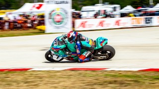 Най успешният български мотоциклетен състезател Мартин Чой представител на ЕКО БМВ