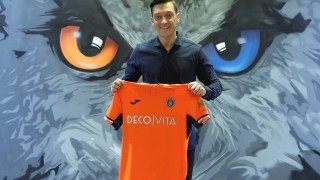 Месут Йозил обяви че се оттегля от футбола Бившият национал