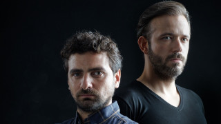 След успеха на Опашката постановката която получи Аскеер за