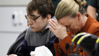 Съдебните заседатели във Форт Лодърдейл американския щат Флорида поискаха стрелецът