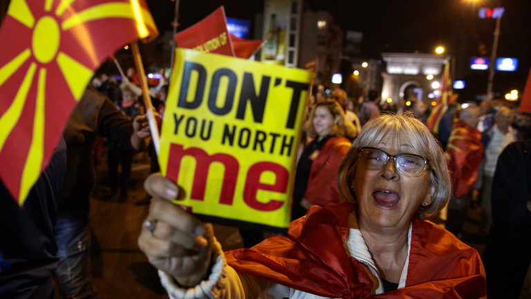 Гърция уважава избора на македонците, макар резултатът да е противоречив