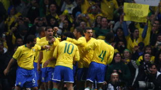 Бразилия разгроми Уругвай 