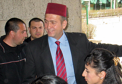 Братя Юзеирови "атакуват" изборите с нова партия?