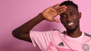 Халфът на Лестър Вилфред Ндиди бе избран за най добър футболист