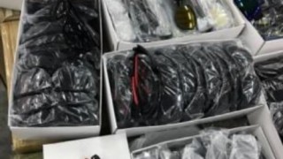 Митничари задържаха 4500 слънчеви очила с надписи на защитена търговска