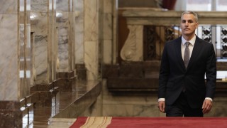 Решението за кандидатура за президент не се взимат емоционално а