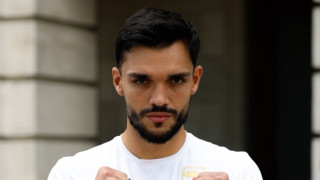 Уилиам Чолов записа трудна победа на Европейското първенство по бокс