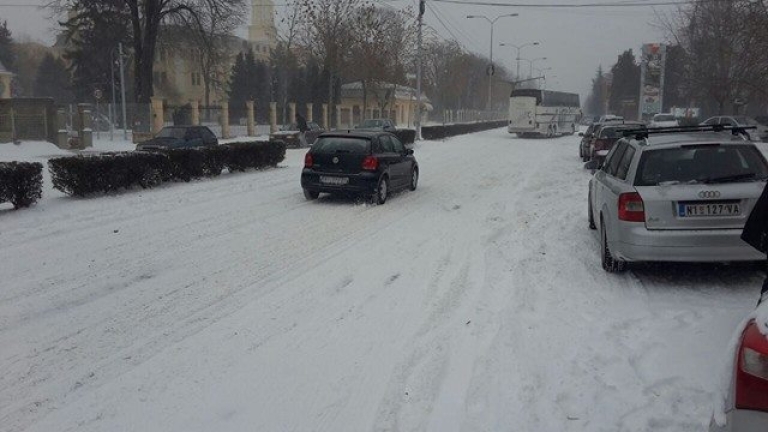 Не пътувайте към Сърбия през Калотина, предупреждават от СБА