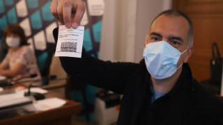 До 1500 машини за гласуване нужни допълнително, изчислява ЦИК