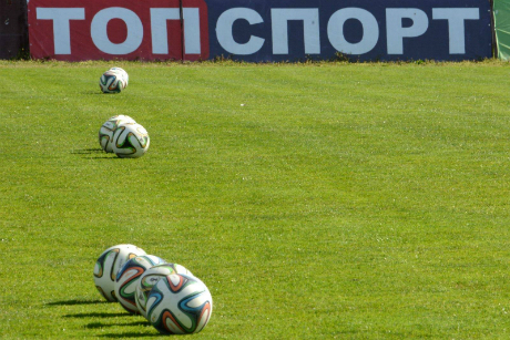 Колоритният Чико (Бяга) с равенство в контрола