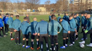 Черно море продължава зимната си подготовка с двуразови занимания Първата