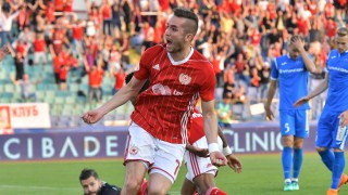 Медиите в Колумбия подчертават факта че Хеан Бланко започна да вкарва