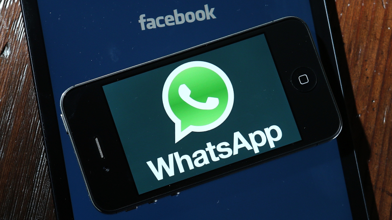 Брюксел глоби Facebook със €110 милиона заради WhatsApp
