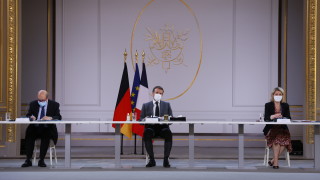 Подслушването и следенето между съюзници е неприемливо Това обяви френският