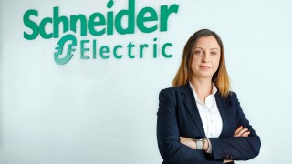 Френската компания Schneider Electric лидер в дигиталната трансформация на енергийния