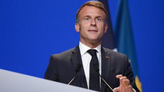 Президентът на Франция Еманюел Макрон призовава за незабавно избиране на